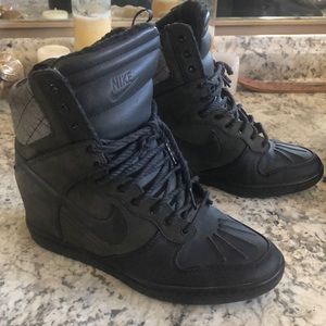 Nike Air Force Heeled